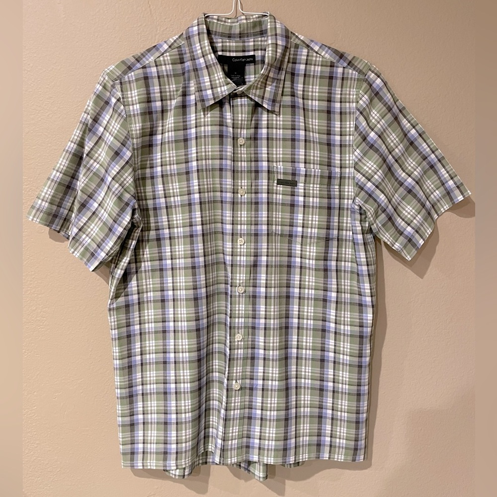 Men’s Calvin Klein Jeans short sleeve Plaid shirt. Size M. Green and Blue